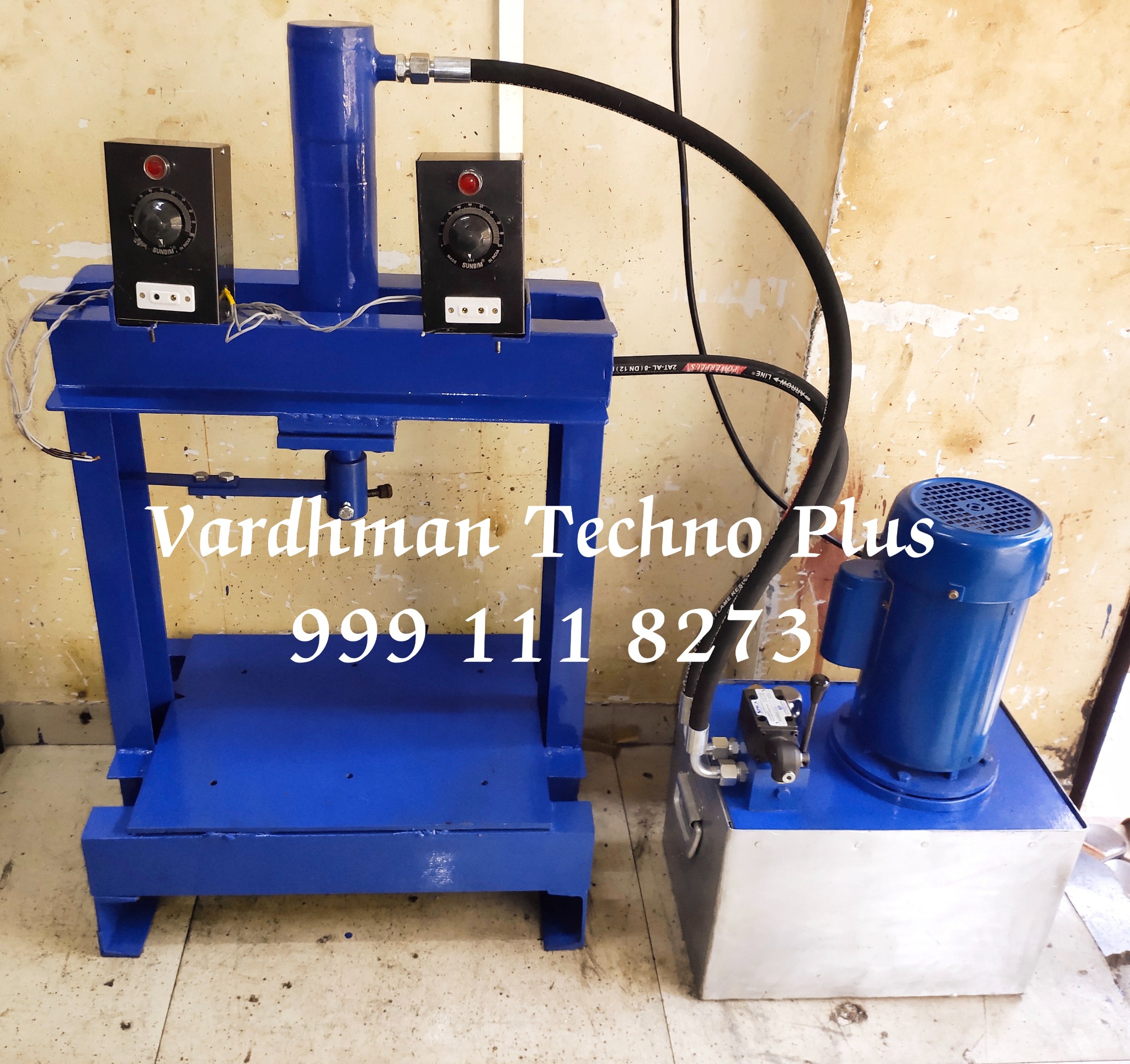 Semi-Automatic Paper Plate Machine in Dombivli, Thane